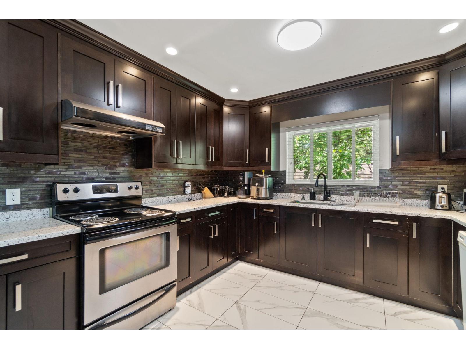 11625 99 Avenue, Surrey, British Columbia  V3V 2M2 - Photo 8 - R3084074