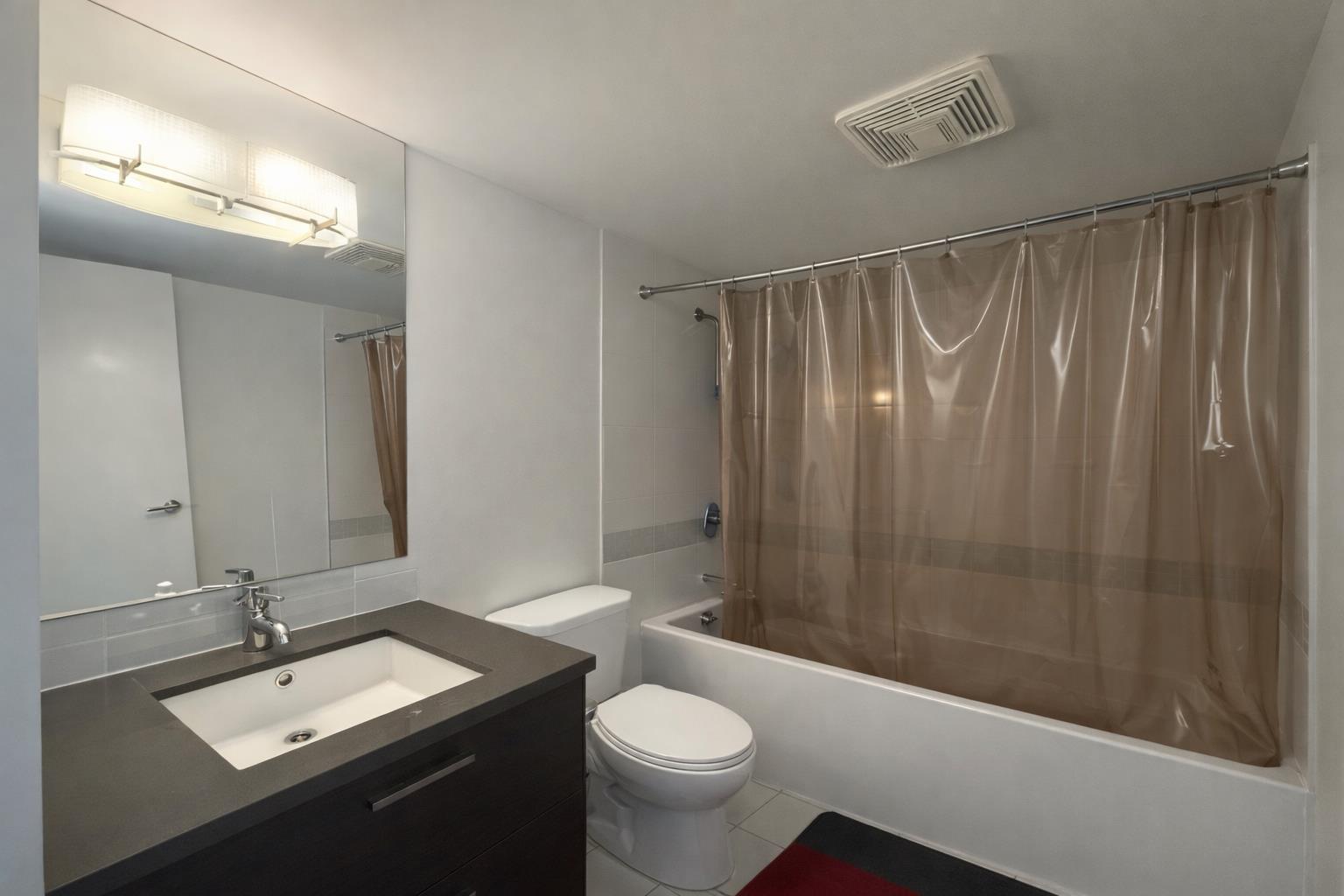 610 10777 University Drive, Surrey, British Columbia  V3T 0E6 - Photo 6 - R3085919