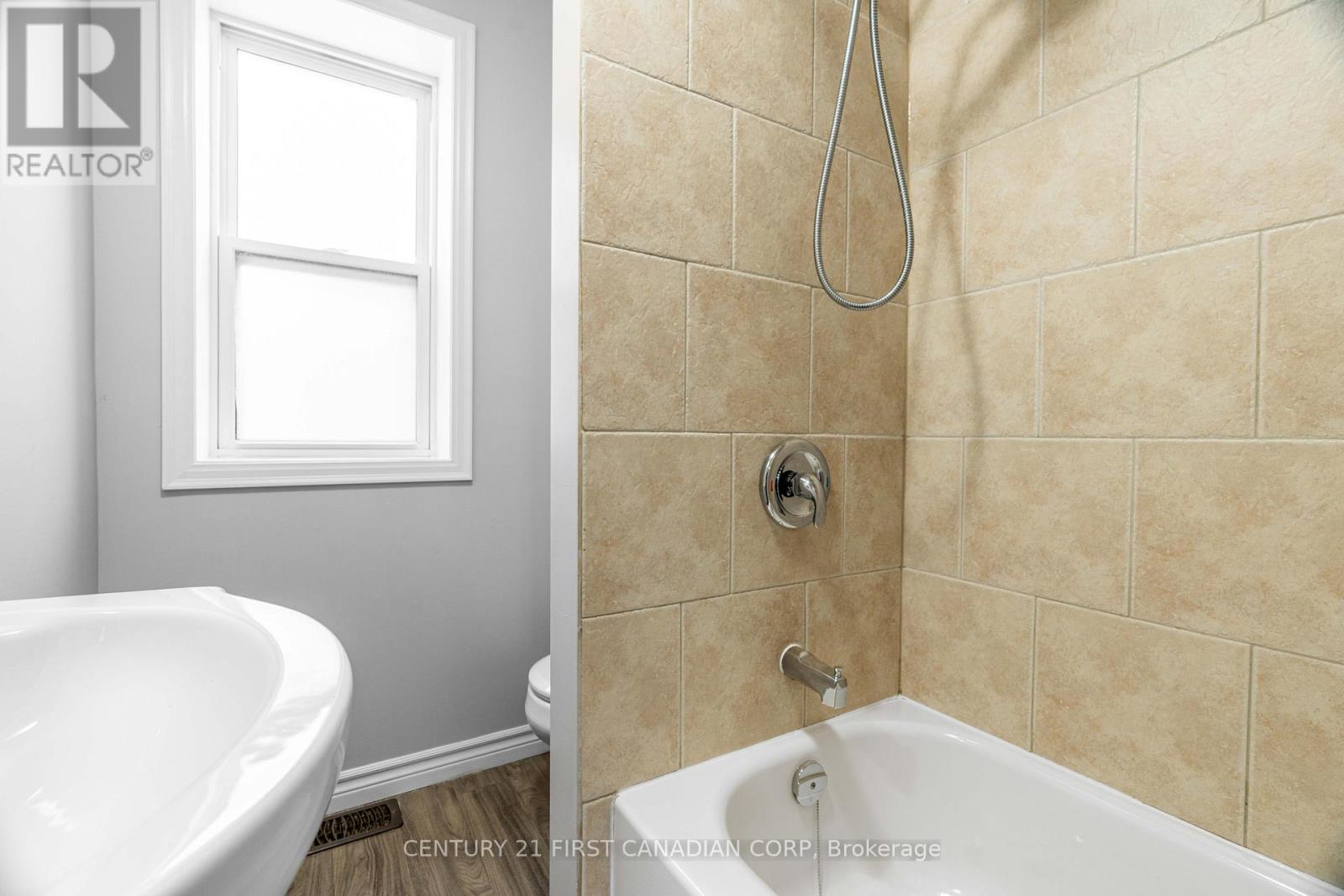 302 Egerton Street, London East, Ontario  N5Z 2G7 - Photo 15 - X12845686