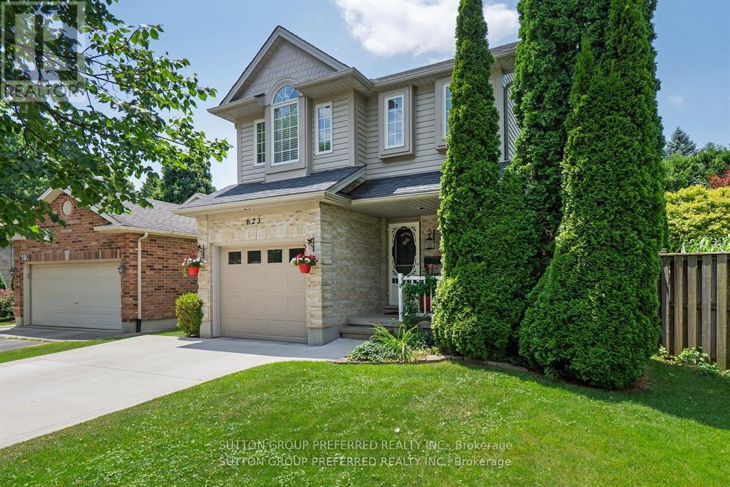 623 Thornwood Court, London North, Ontario  N6H 5J5 - Photo 3 - X12845704