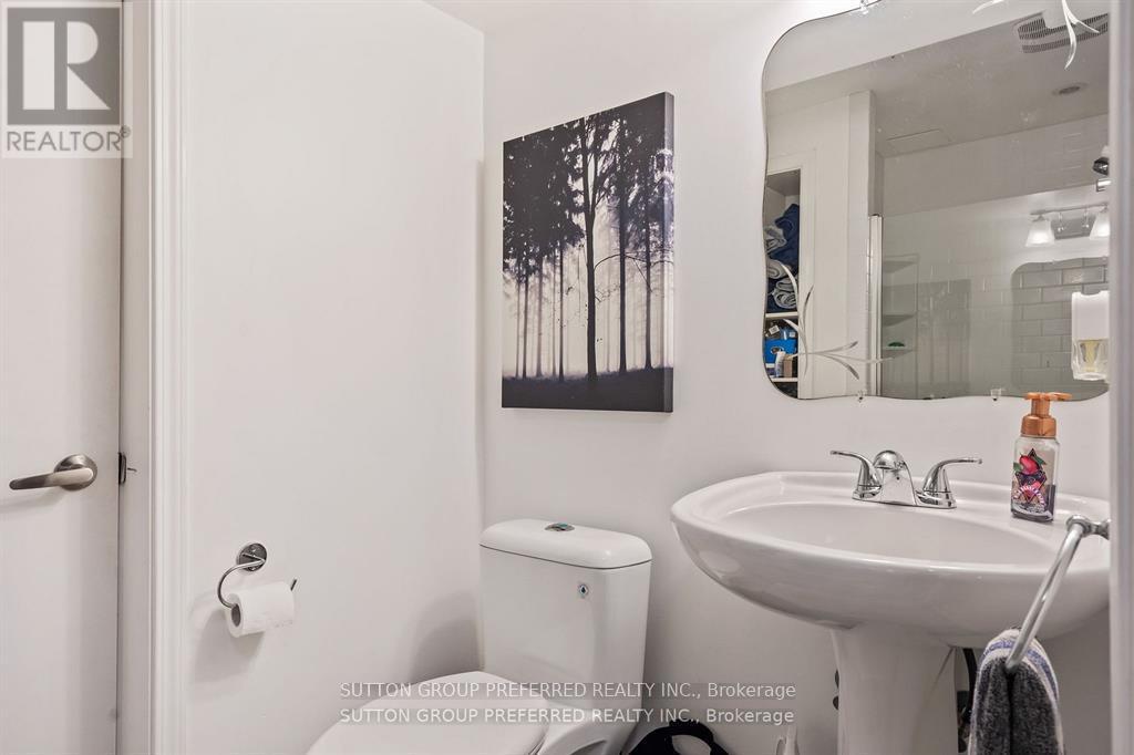 623 Thornwood Court, London North, Ontario  N6H 5J5 - Photo 38 - X12845704