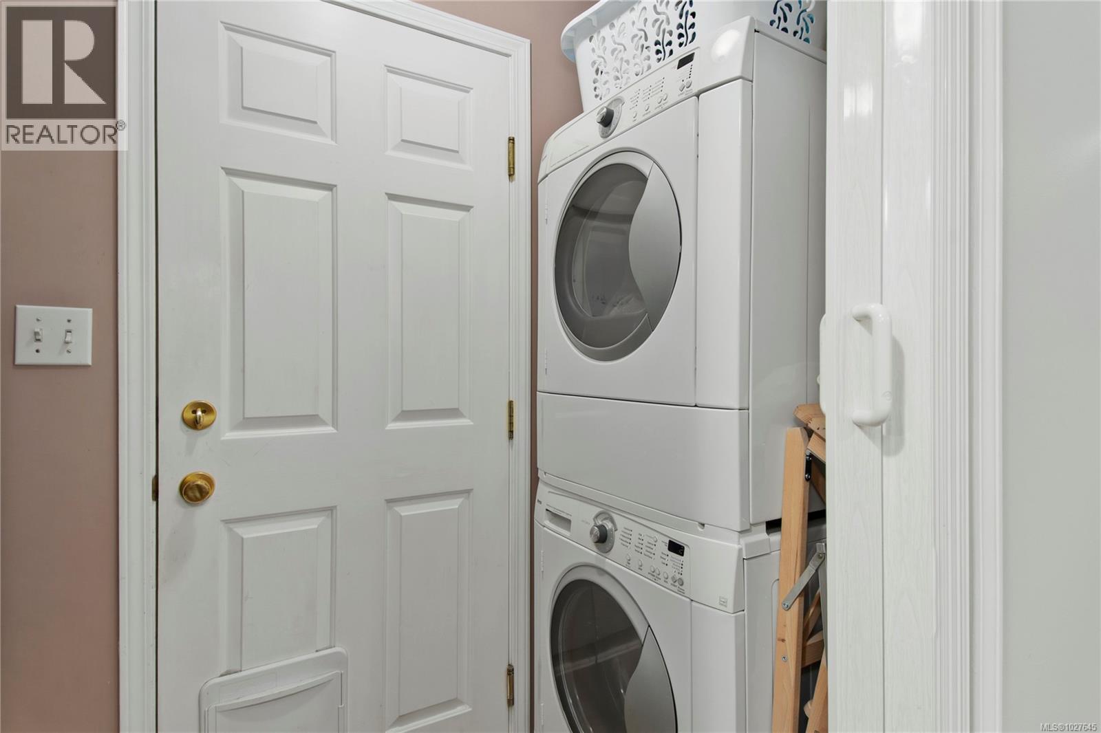 708 Georgia Dr, Campbell River, British Columbia  V9H 1R8 - Photo 25 - 1027645