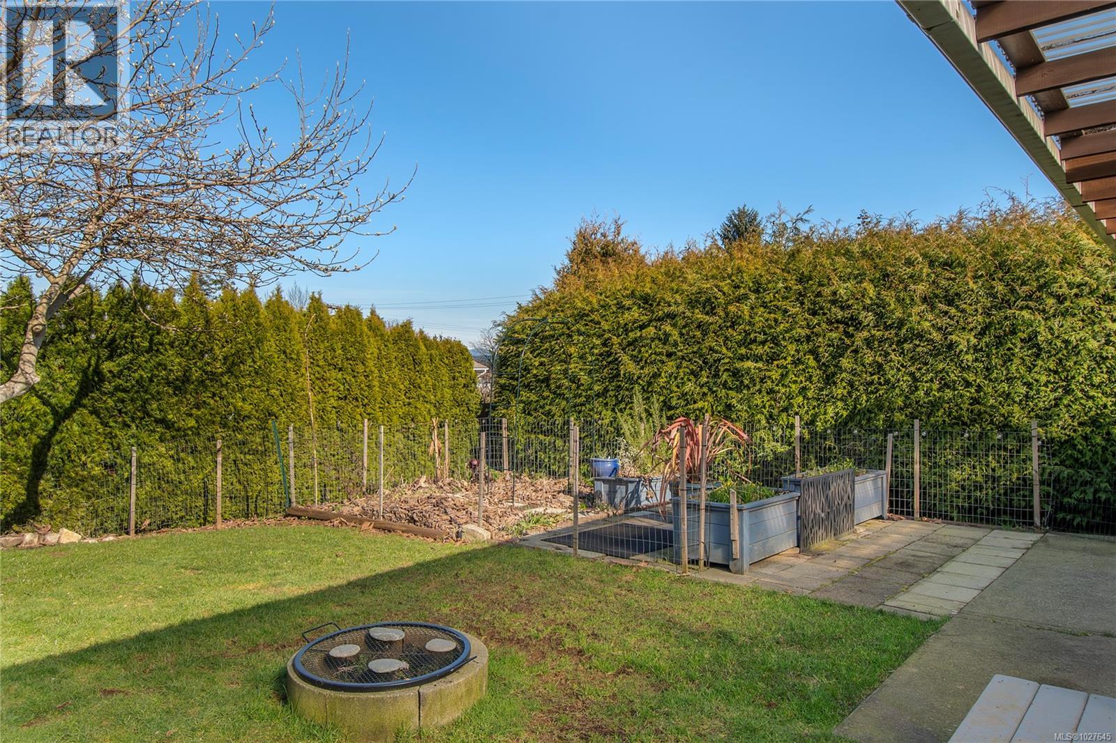 708 Georgia Dr, Campbell River, British Columbia  V9H 1R8 - Photo 32 - 1027645