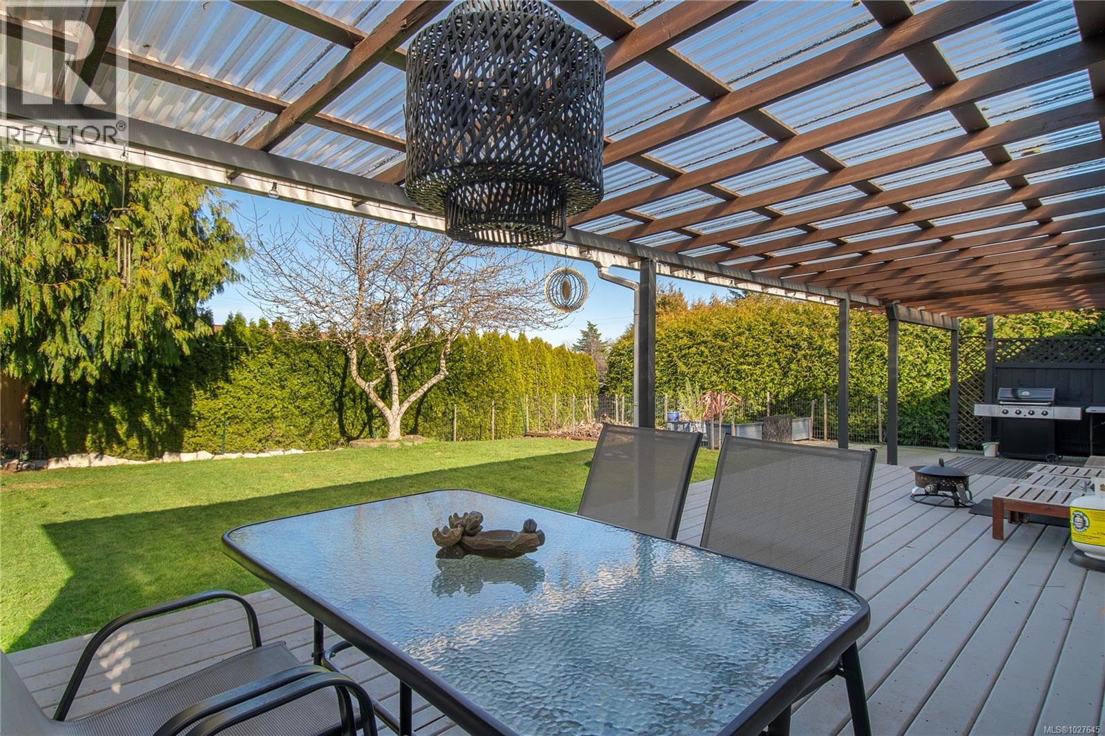 708 Georgia Dr, Campbell River, British Columbia  V9H 1R8 - Photo 33 - 1027645