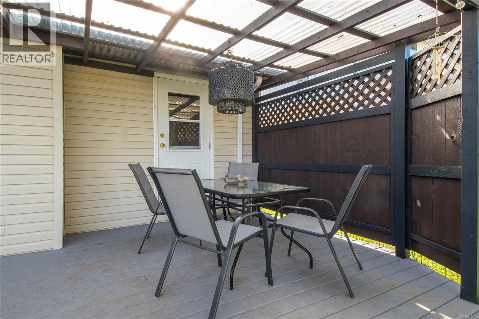 708 Georgia Dr, Campbell River, British Columbia  V9H 1R8 - Photo 34 - 1027645