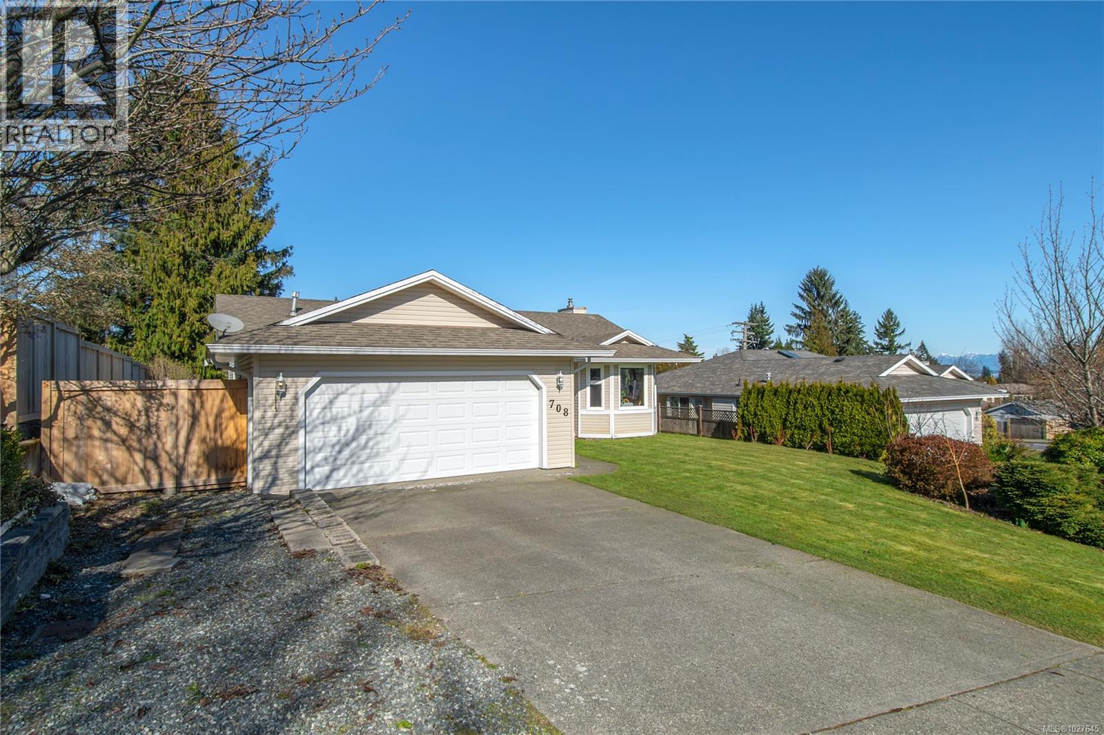 708 Georgia Dr, Campbell River, British Columbia  V9H 1R8 - Photo 4 - 1027645