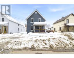 408 MOFFAT STREET, Pembroke, Ontario