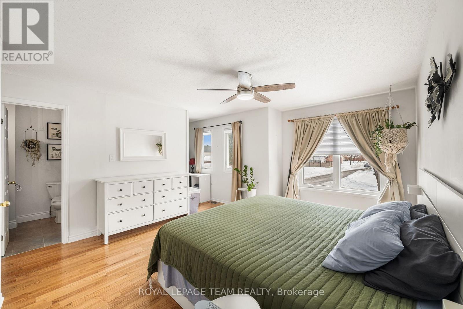 211 Longshire Circle, Ottawa, Ontario  K2J 4K8 - Photo 19 - X12845508