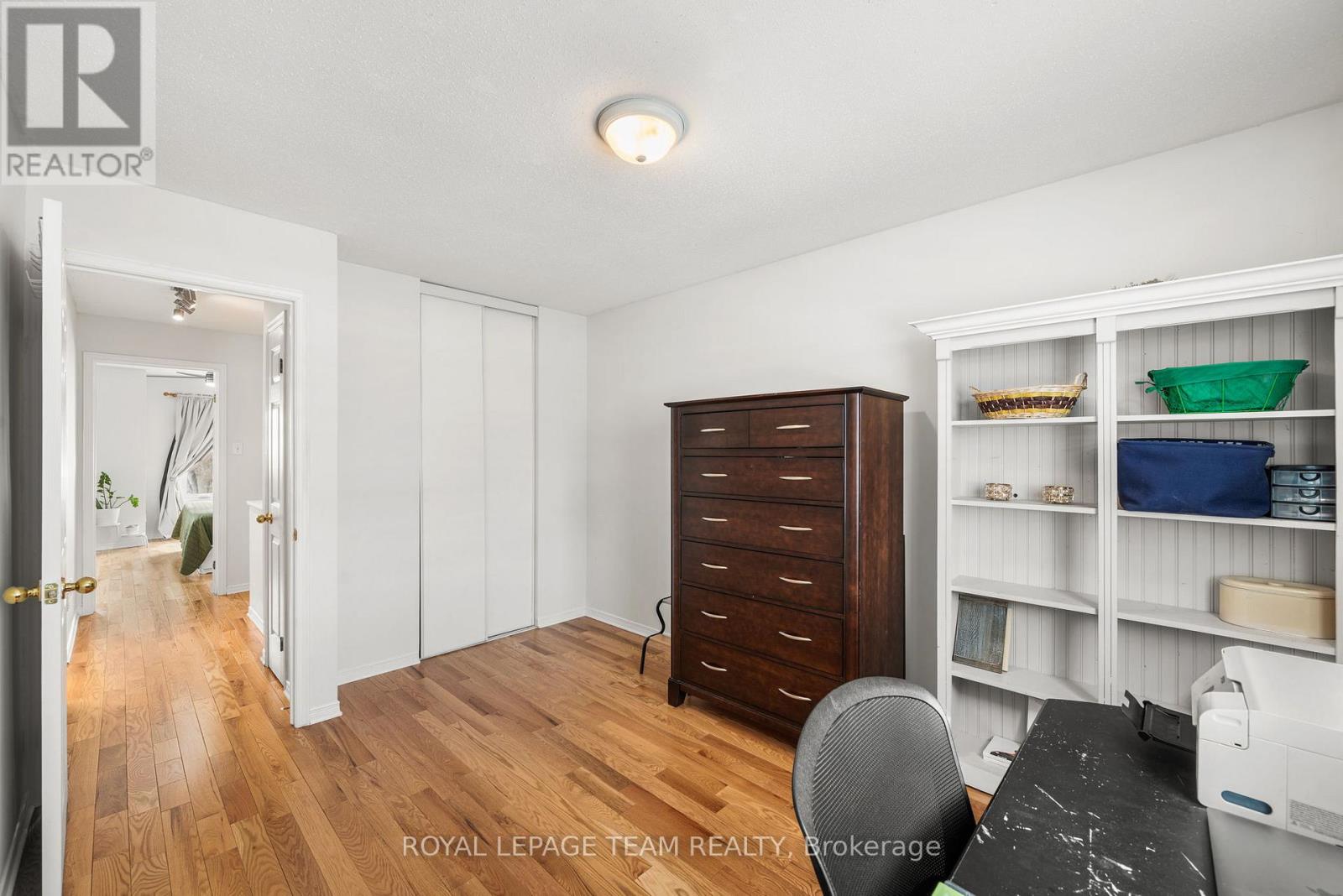 211 Longshire Circle, Ottawa, Ontario  K2J 4K8 - Photo 27 - X12845508