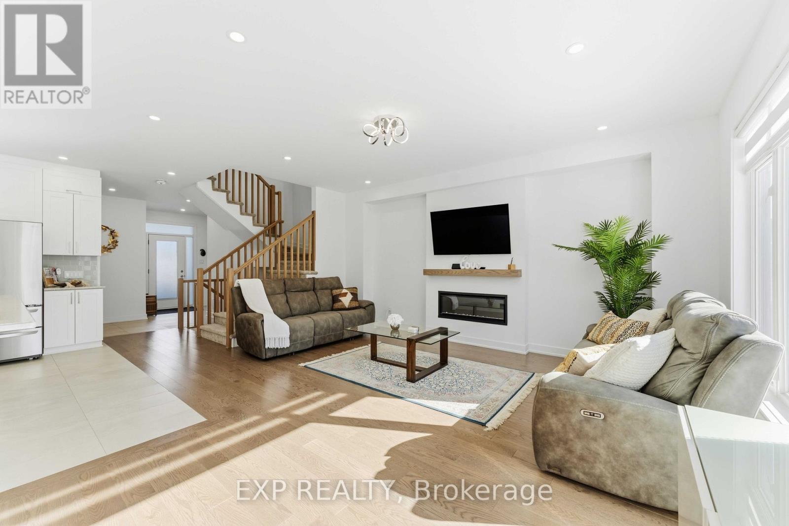 609 Putney Crescent, Ottawa, Ontario  K1S 1N4 - Photo 10 - X12845676