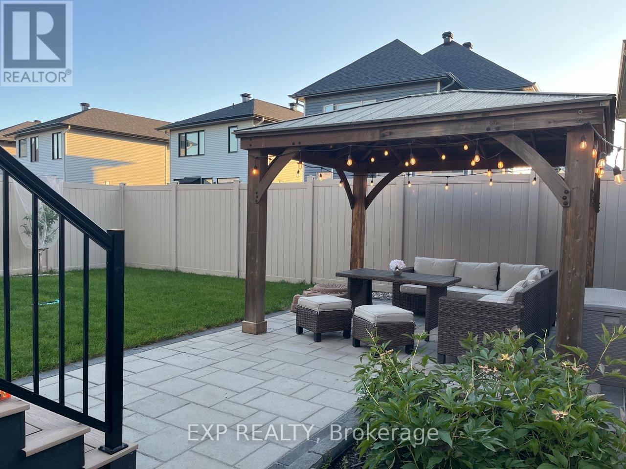 609 Putney Crescent, Ottawa, Ontario  K1S 1N4 - Photo 41 - X12845676