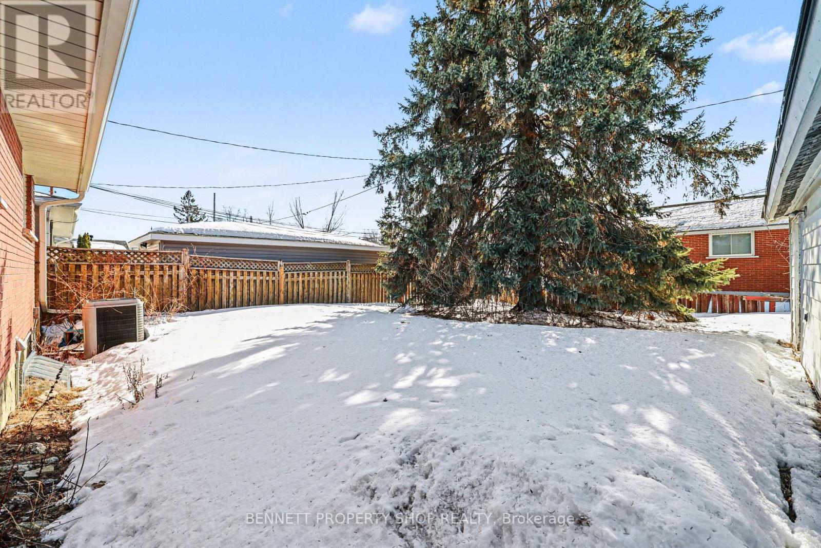 1112 Cobden Road, Ottawa, Ontario  K2C 2Z2 - Photo 14 - X12845720