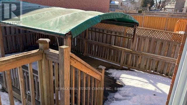 53 Thorntree Crescent, Brampton, Ontario  L6Y 3Y1 - Photo 25 - W12793360