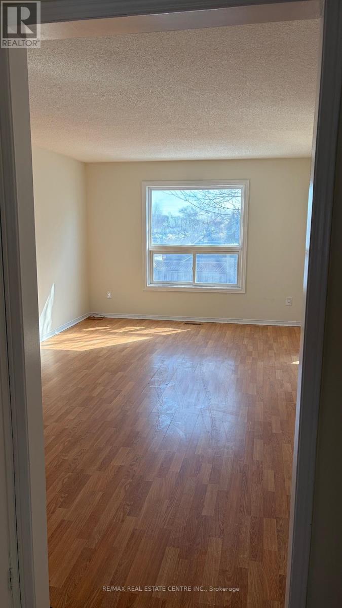 53 Thorntree Crescent, Brampton, Ontario  L6Y 3Y1 - Photo 17 - W12793360