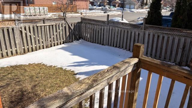 53 Thorntree Crescent, Brampton, Ontario  L6Y 3Y1 - Photo 26 - W12793360