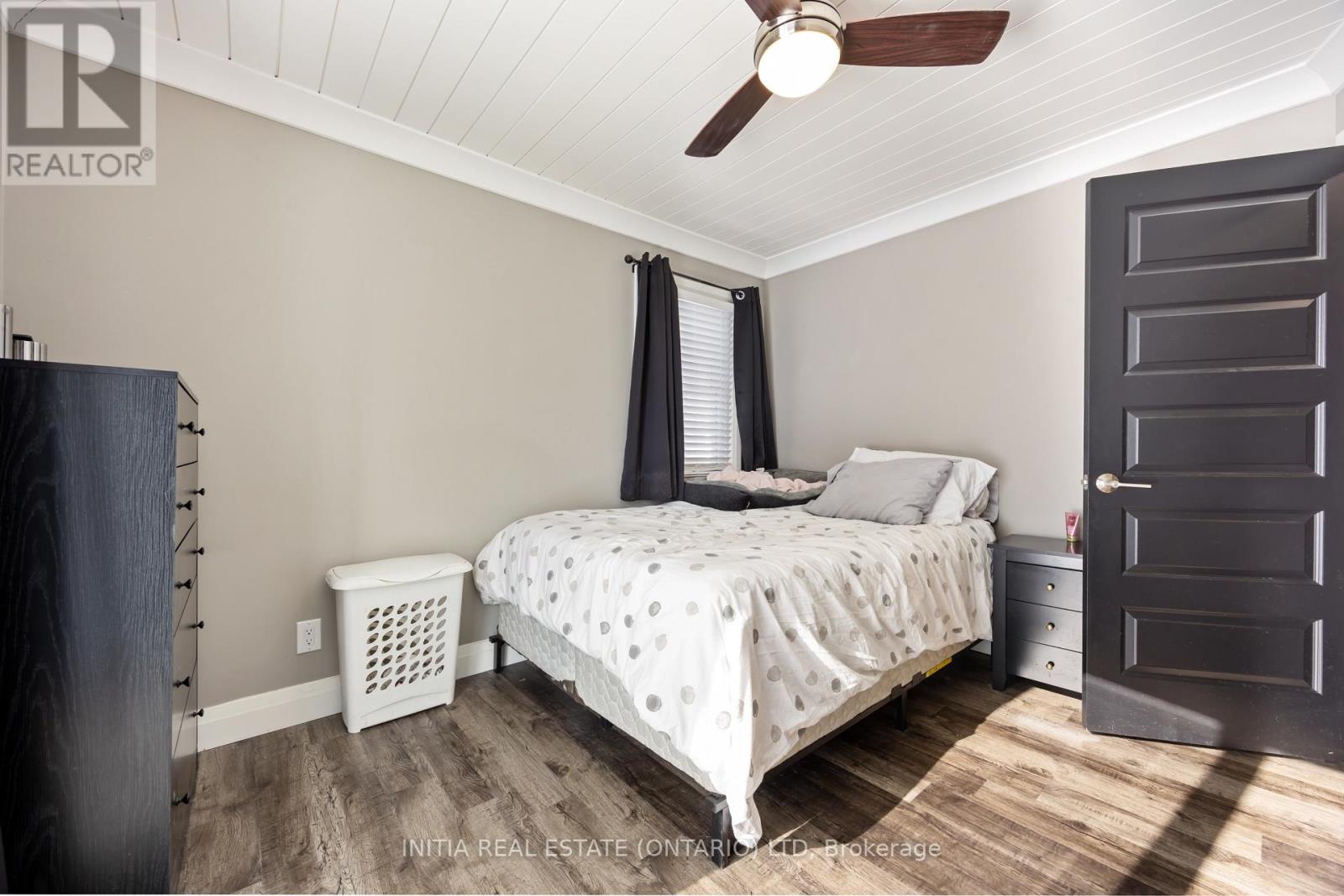 269 Ross Avenue, Sarnia, Ontario  N7T 1K1 - Photo 11 - X12755258