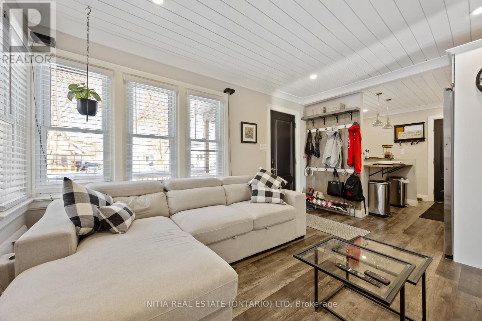 269 Ross Avenue, Sarnia, Ontario  N7T 1K1 - Photo 4 - X12755258