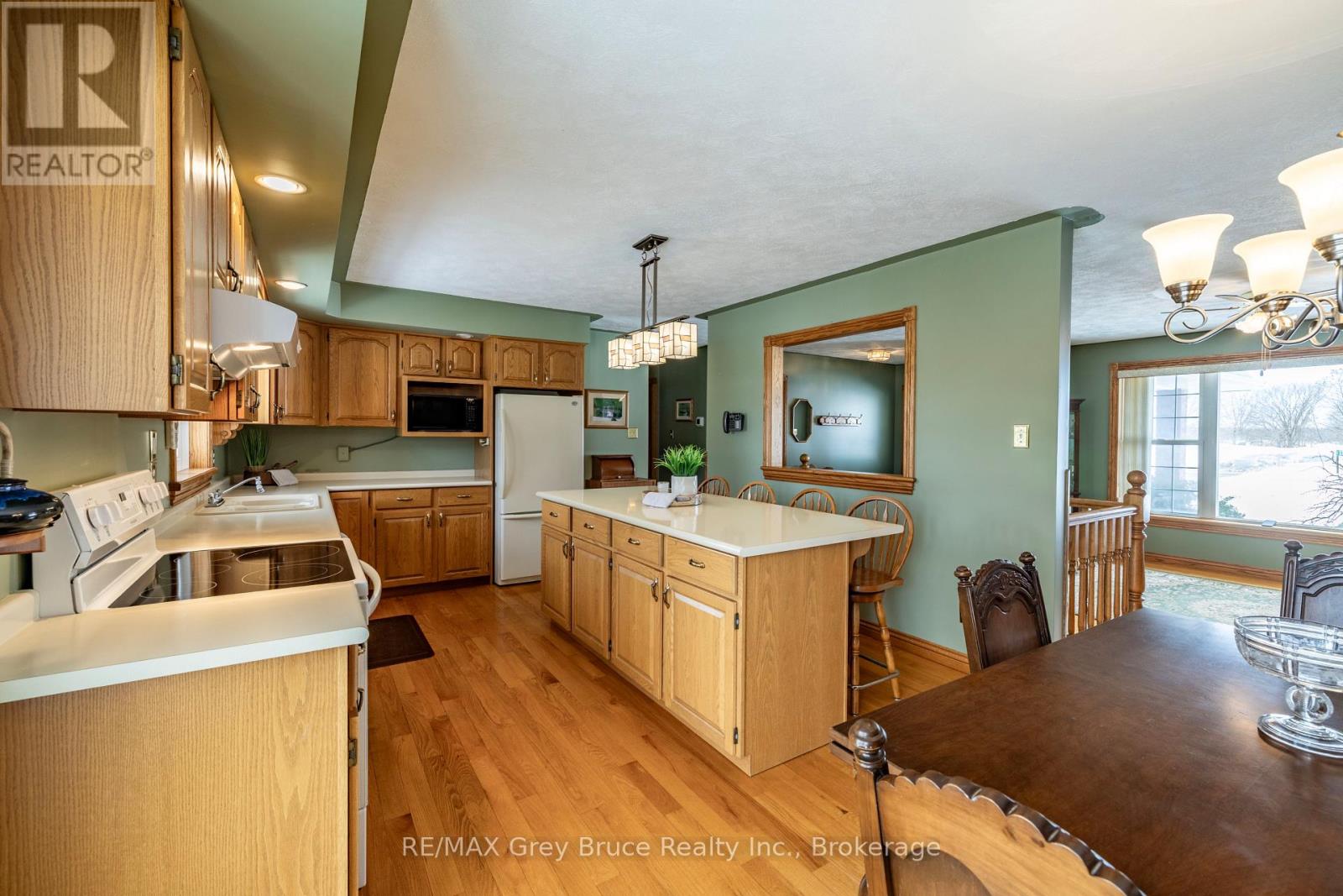 137531 7th Concession, Georgian Bluffs, Ontario  N4K 5N5 - Photo 15 - X12845536