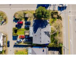 8412- 8414 156 STREET, Surrey, British Columbia