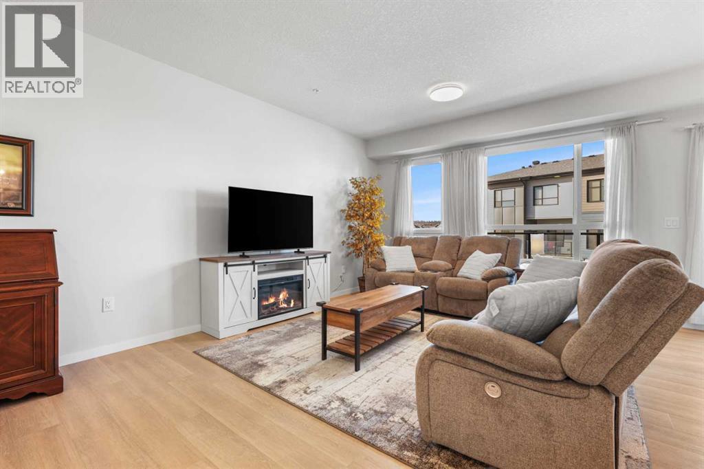 1203, 42 Cranbrook Gardens Se, Calgary, Alberta  T3M 3P9 - Photo 10 - A2288167