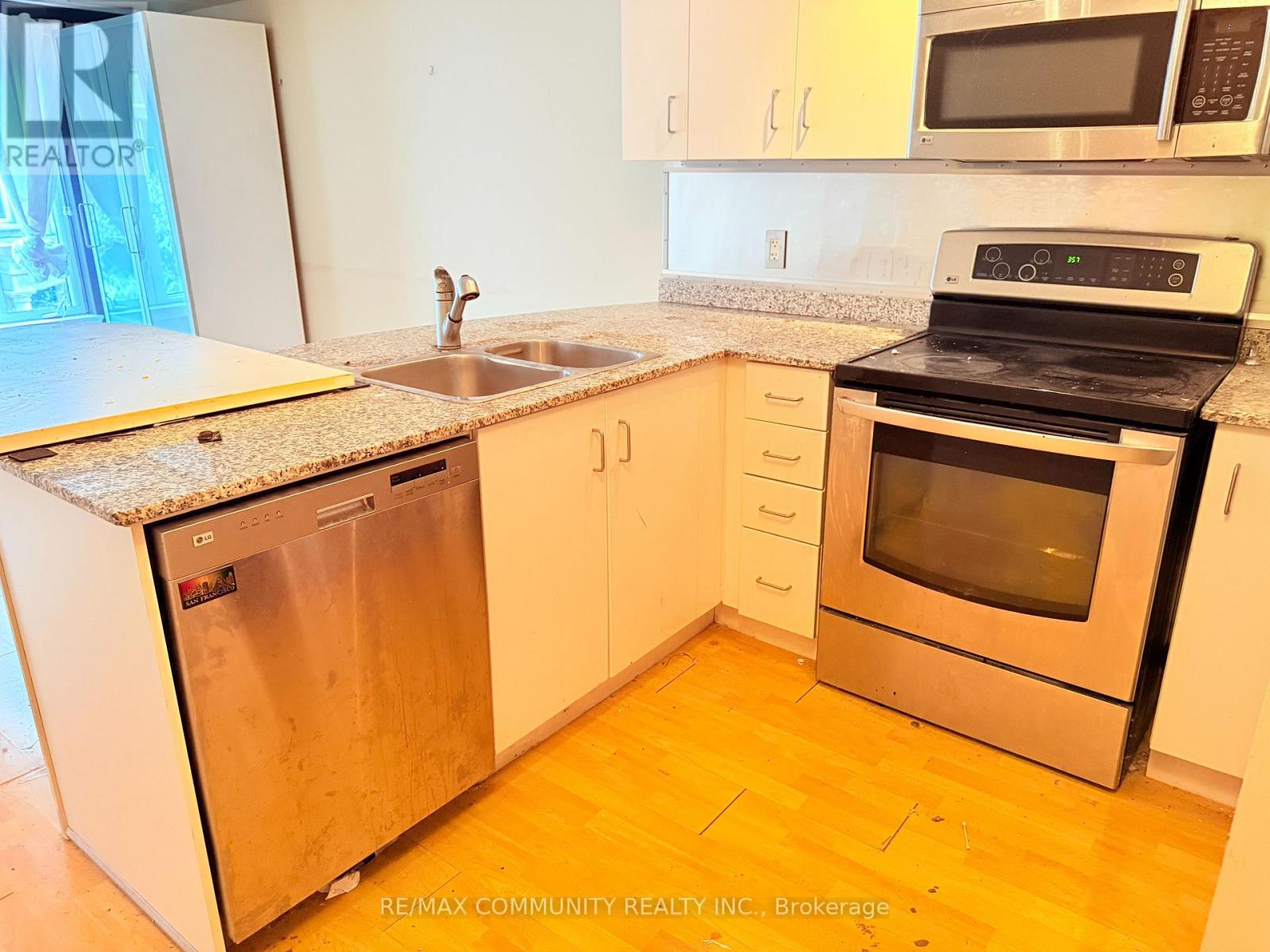 716 - 42 Western Battery Road E, Toronto, Ontario  M6K 3P1 - Photo 7 - C12845544