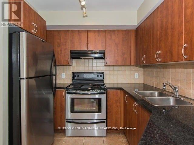305 - 3830 Bathurst Street, Toronto, Ontario  M3H 6C5 - Photo 6 - C12845550