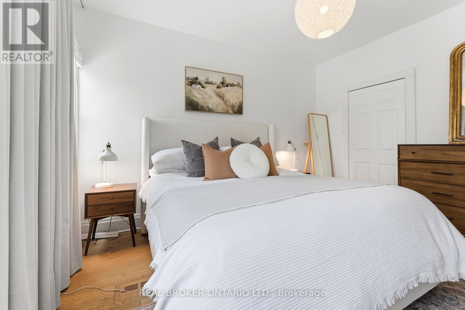 360 Wellesley Street E, Toronto, Ontario  M4X 1H4 - Photo 22 - C12845628