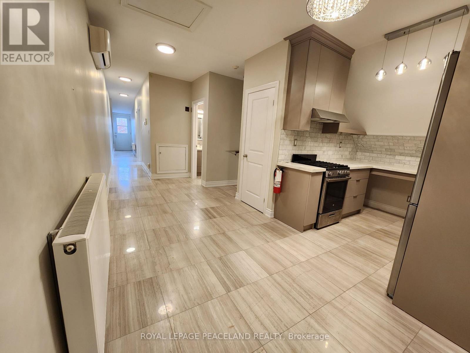 3rd Flr - 101 Bedford Road, Toronto, Ontario  M5R 2K4 - Photo 12 - C12845634