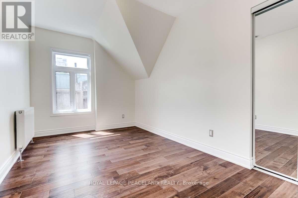 3rd Flr - 101 Bedford Road, Toronto, Ontario  M5R 2K4 - Photo 4 - C12845634