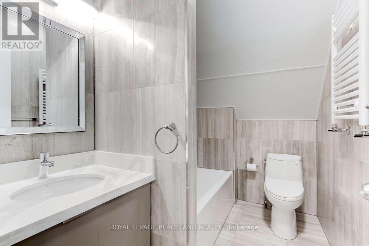 3rd Flr - 101 Bedford Road, Toronto, Ontario  M5R 2K4 - Photo 6 - C12845634