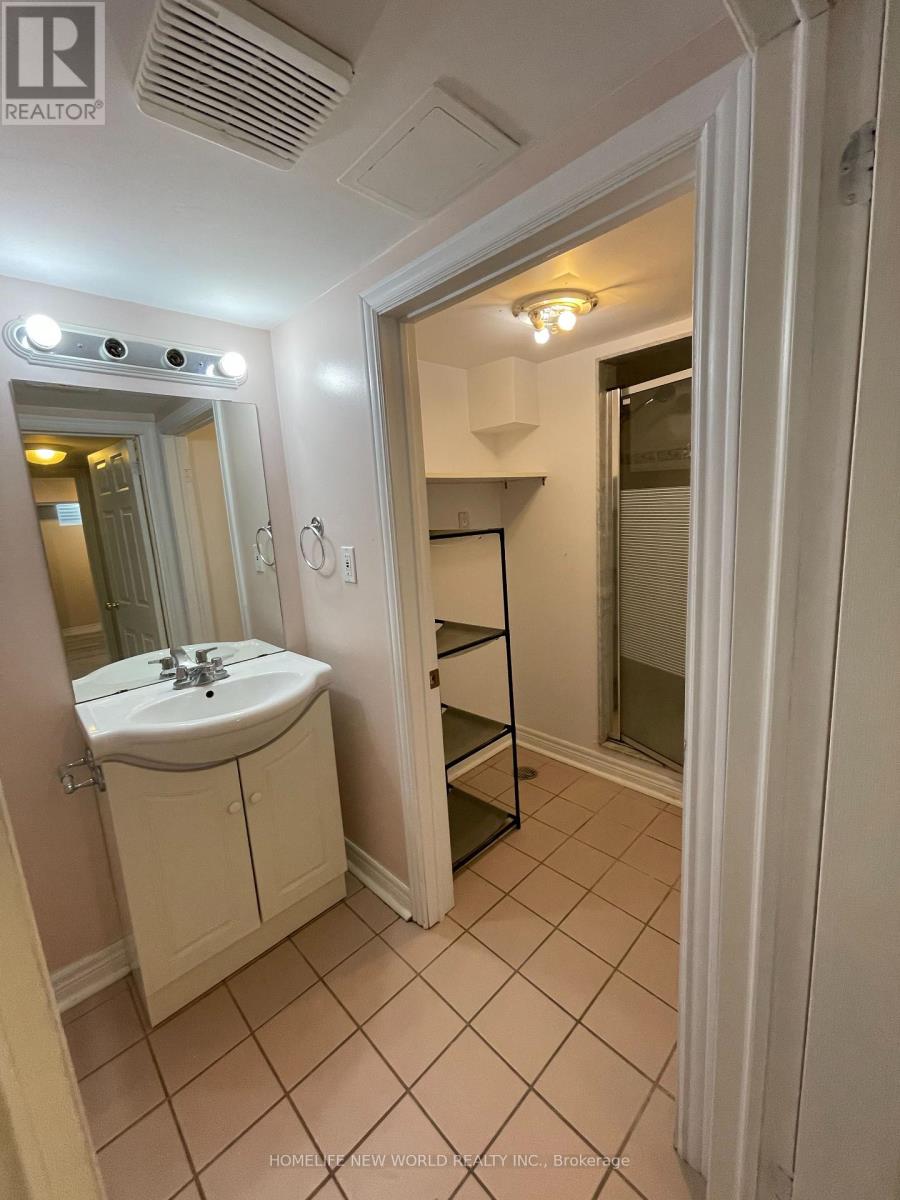 Bsmt - 26 Lucifer Drive, Toronto, Ontario  M2J 3Z9 - Photo 11 - C12845664