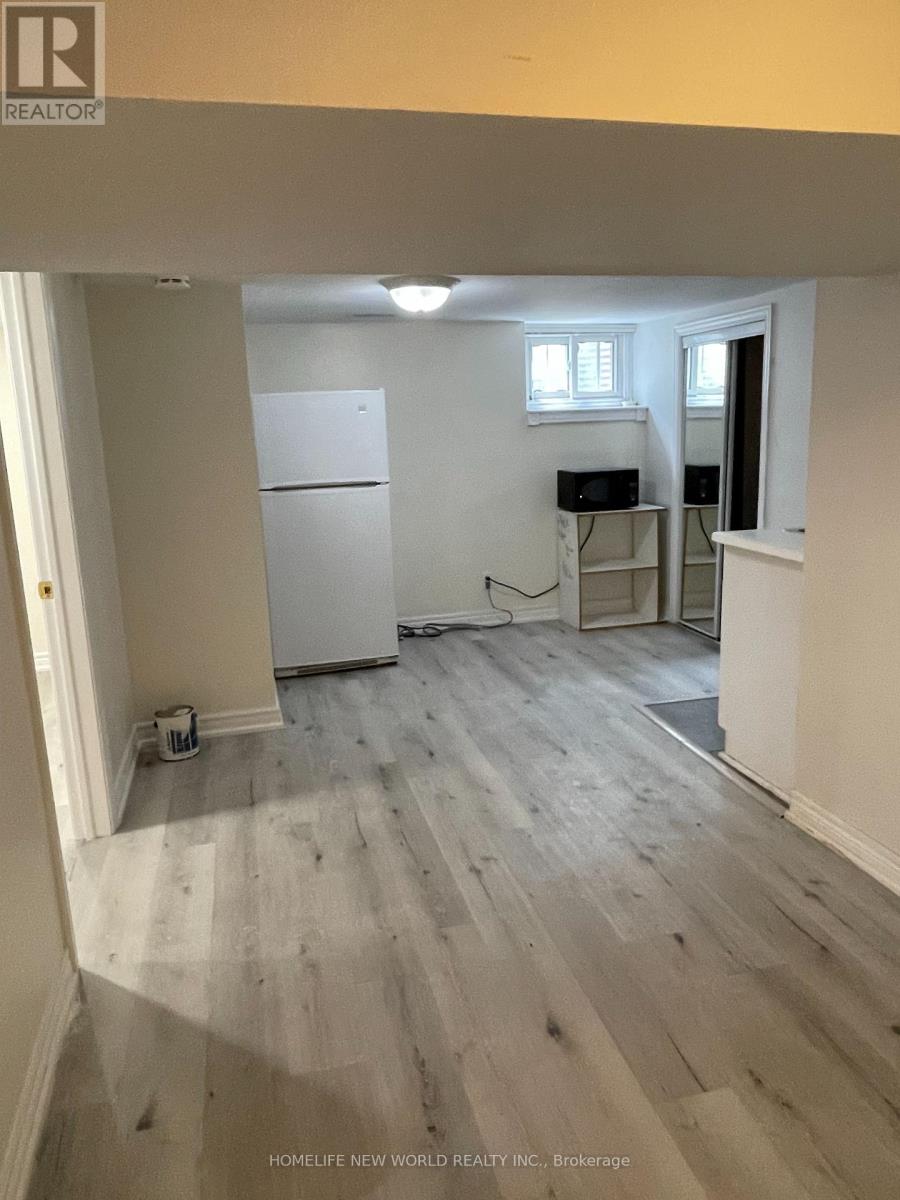 Bsmt - 26 Lucifer Drive, Toronto, Ontario  M2J 3Z9 - Photo 3 - C12845664