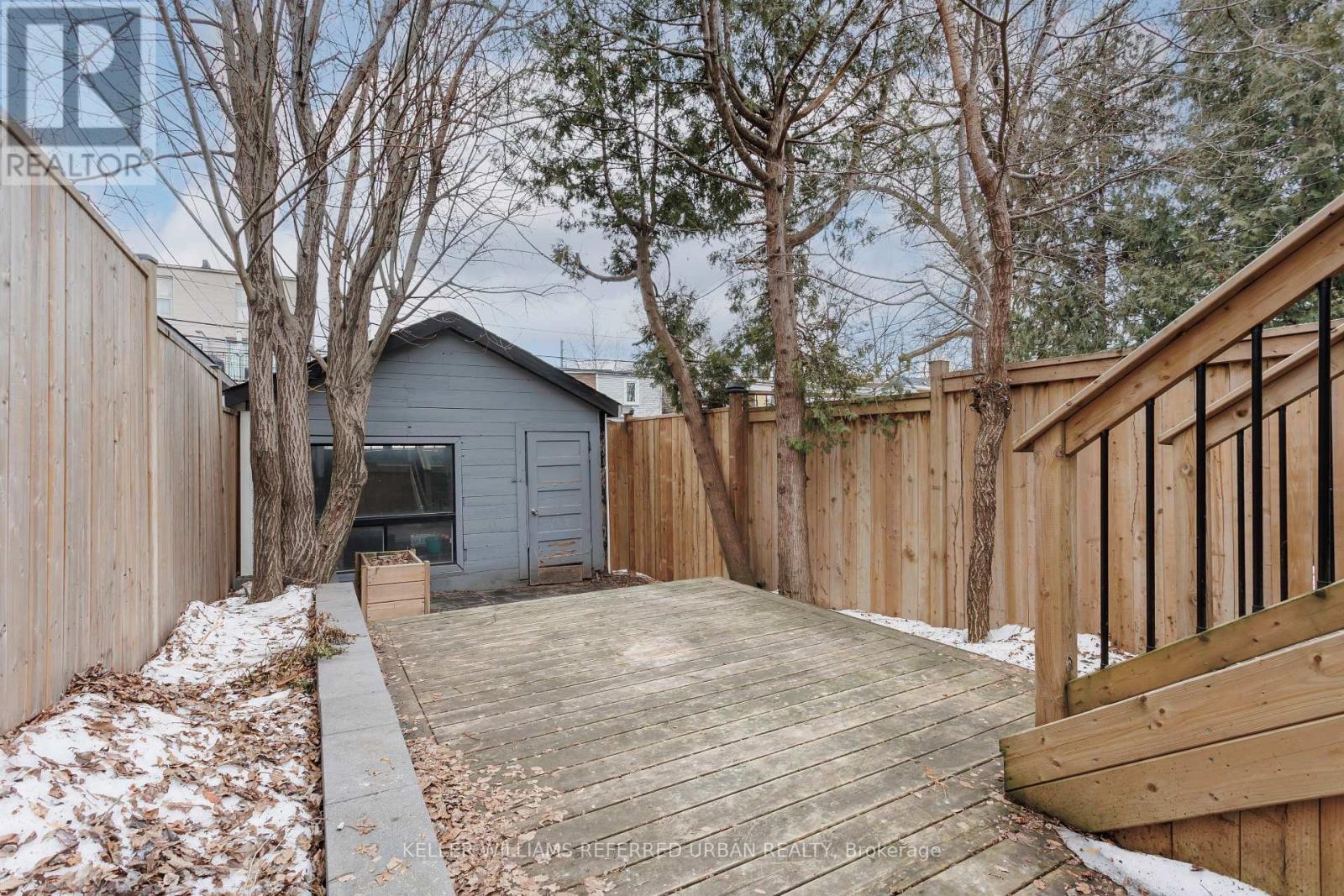 647 Rhodes Avenue, Toronto, Ontario  M4J 4X5 - Photo 15 - E12845556