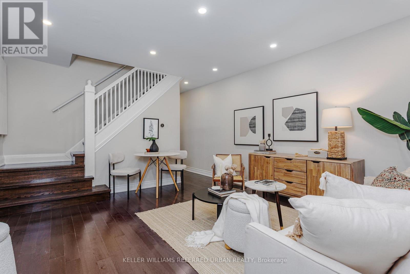 647 Rhodes Avenue, Toronto, Ontario  M4J 4X5 - Photo 2 - E12845556