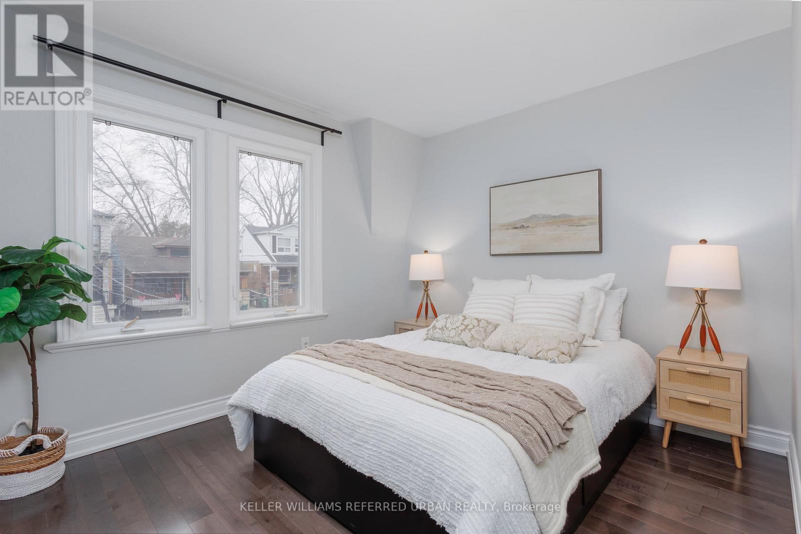 647 Rhodes Avenue, Toronto, Ontario  M4J 4X5 - Photo 23 - E12845556