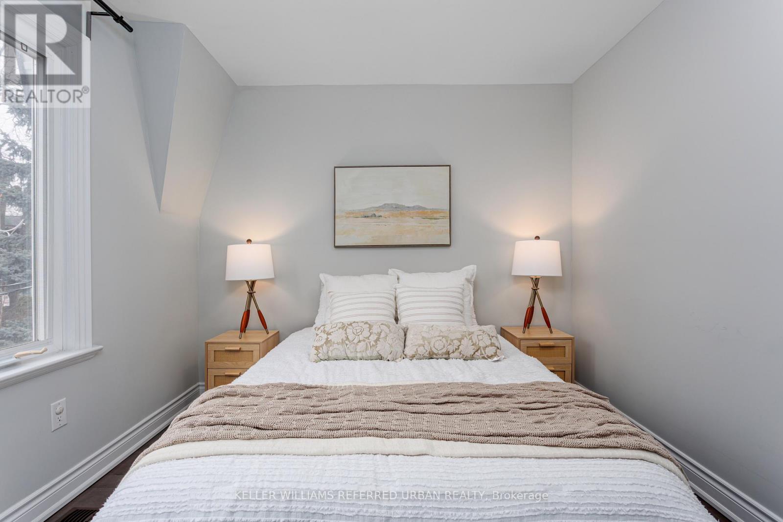 647 Rhodes Avenue, Toronto, Ontario  M4J 4X5 - Photo 24 - E12845556