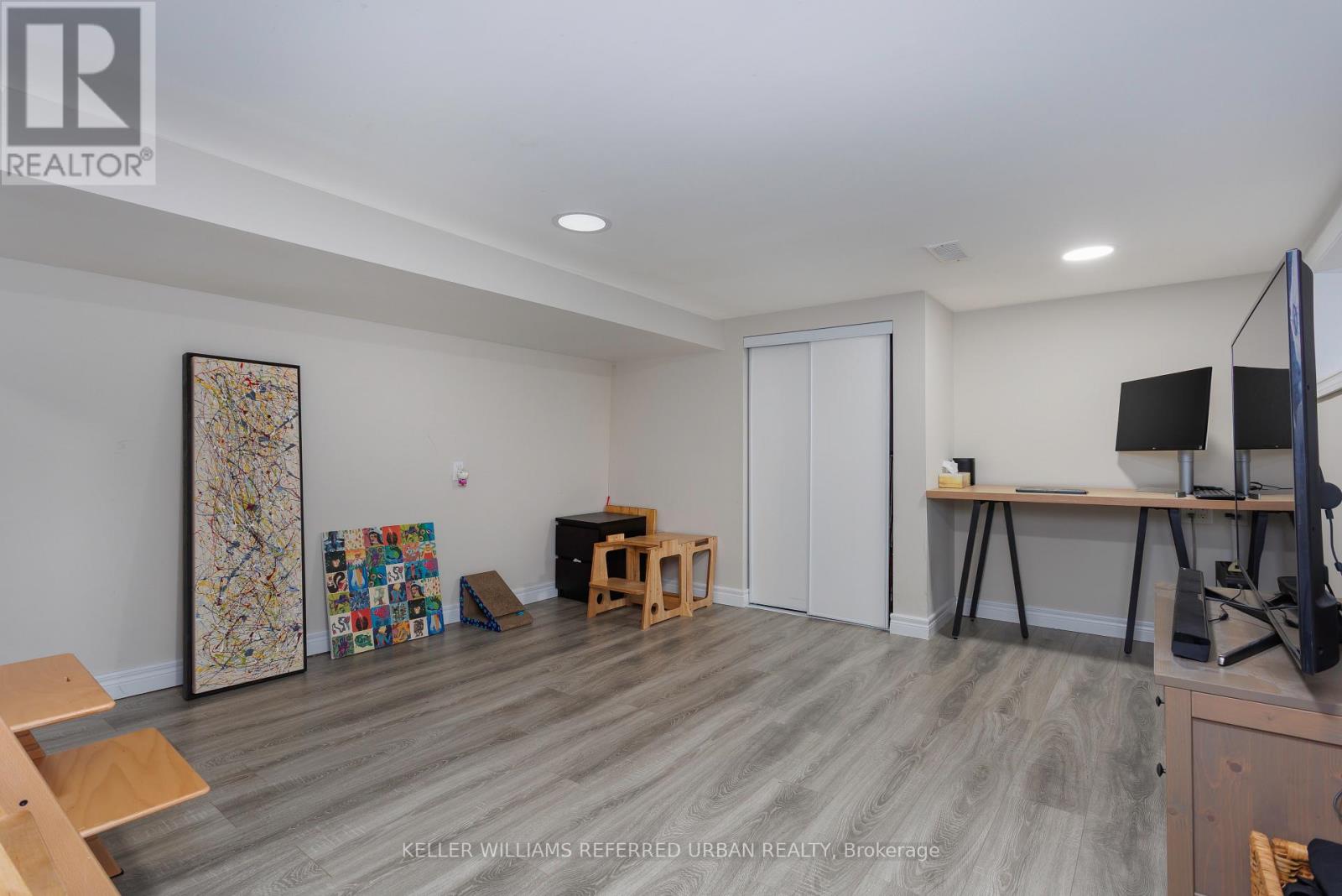 647 Rhodes Avenue, Toronto, Ontario  M4J 4X5 - Photo 27 - E12845556