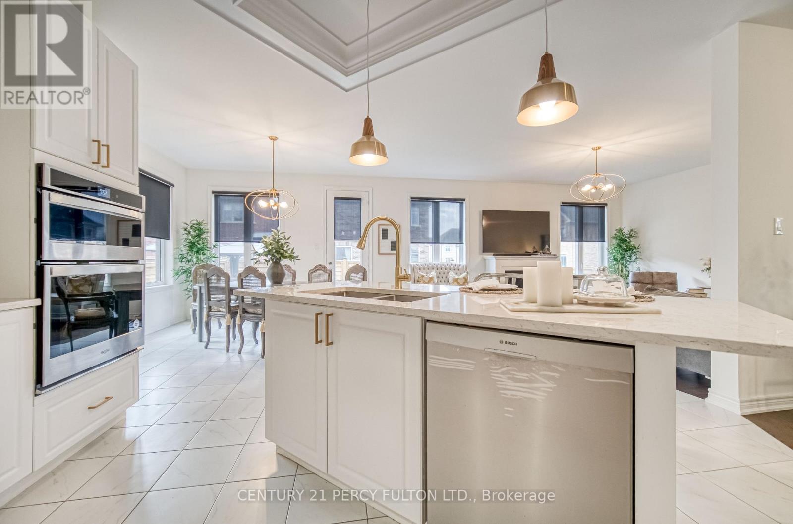 13 Toulouse Street, Whitby, Ontario  L1P 0J2 - Photo 14 - E12845652