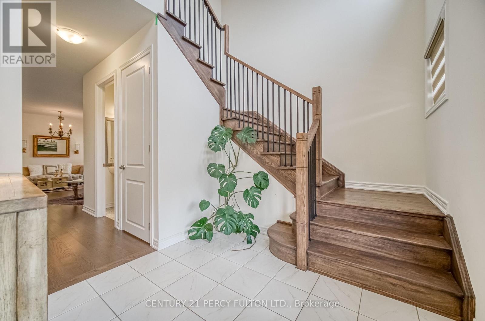 13 Toulouse Street, Whitby, Ontario  L1P 0J2 - Photo 5 - E12845652