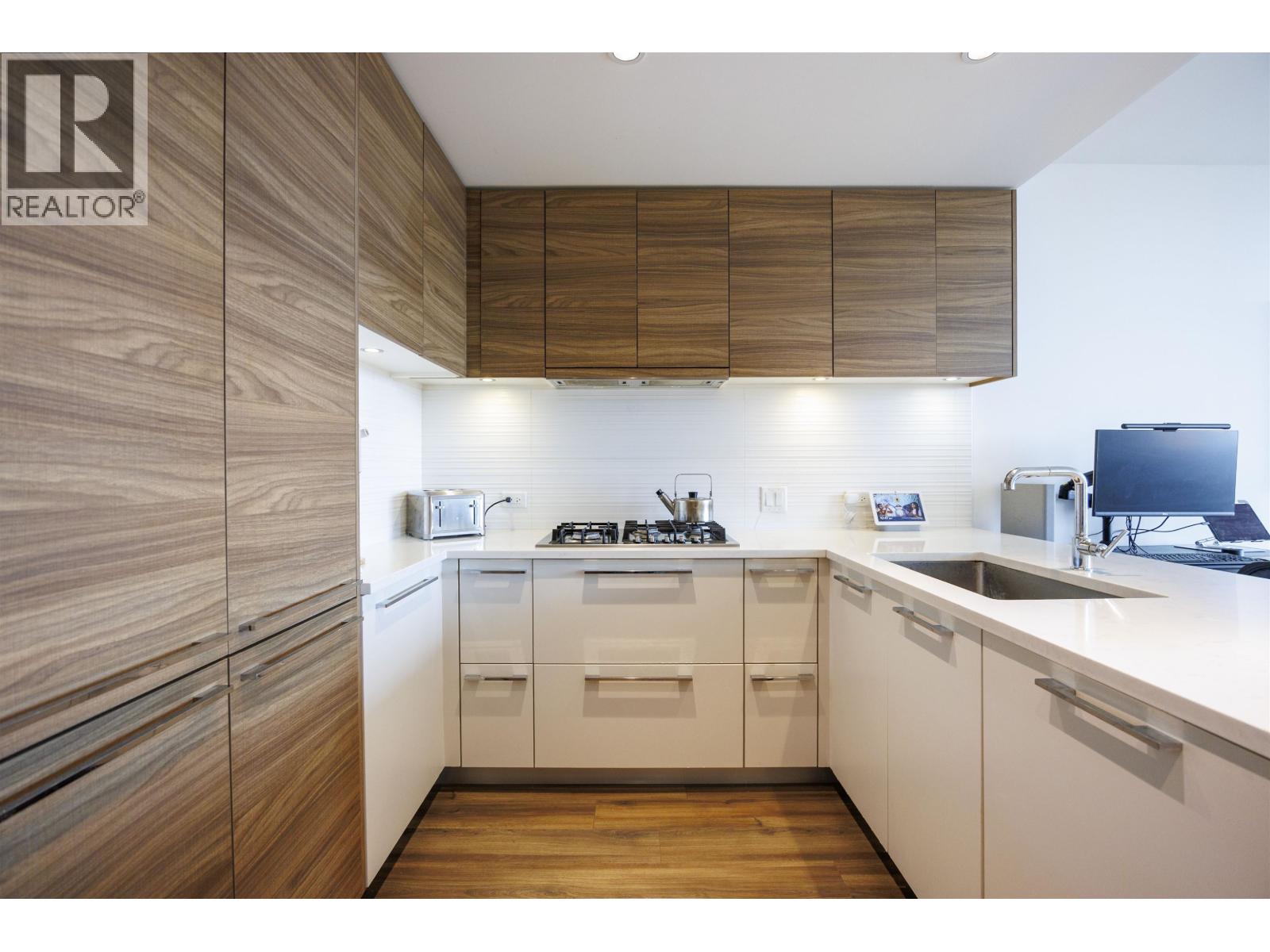 2506 7303 Noble Lane, Burnaby, British Columbia  V3N 0H2 - Photo 9 - R3089159