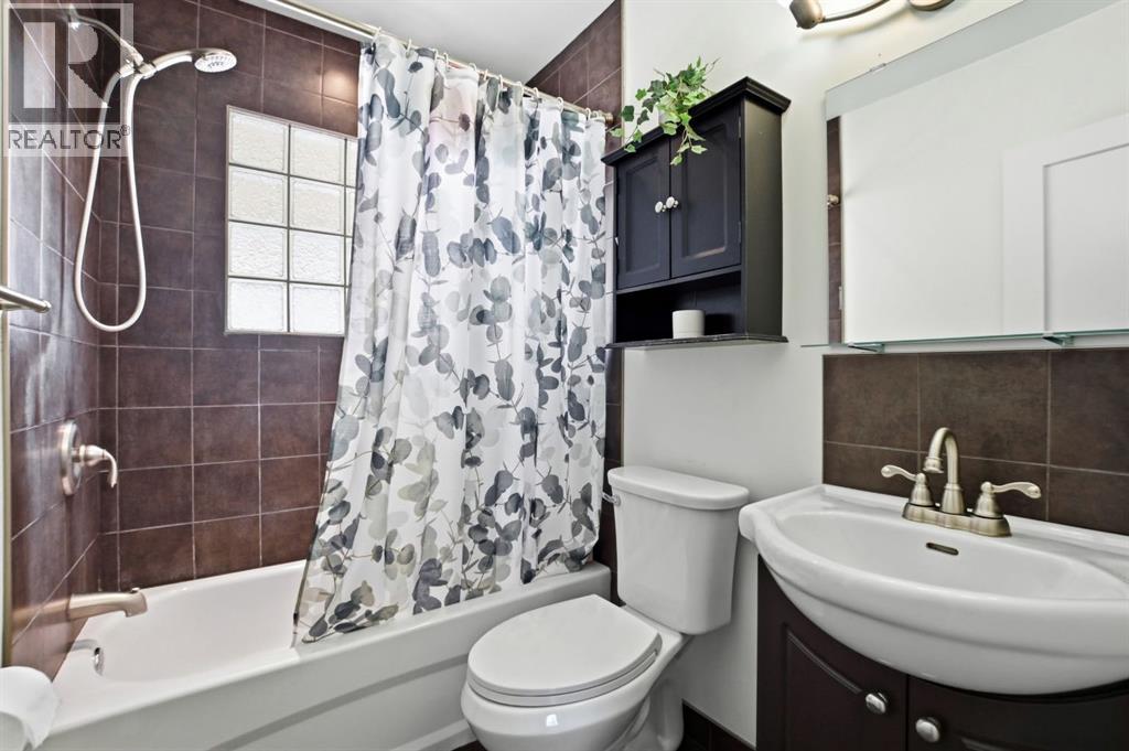 4006 51 Street, Red Deer, Alberta  T4N 1Z3 - Photo 16 - A2289687