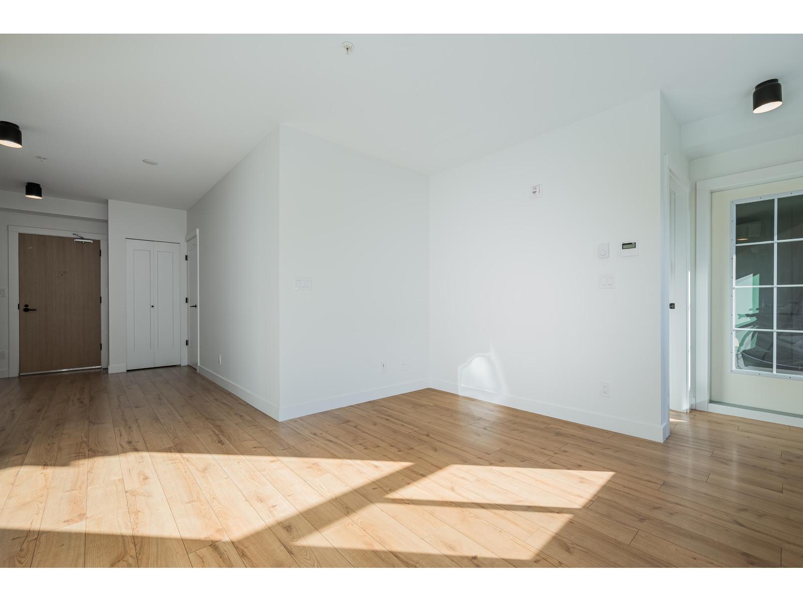 310-311 2493 Montrose Avenue, Abbotsford, British Columbia  V2S 3T2 - Photo 8 - R3095664