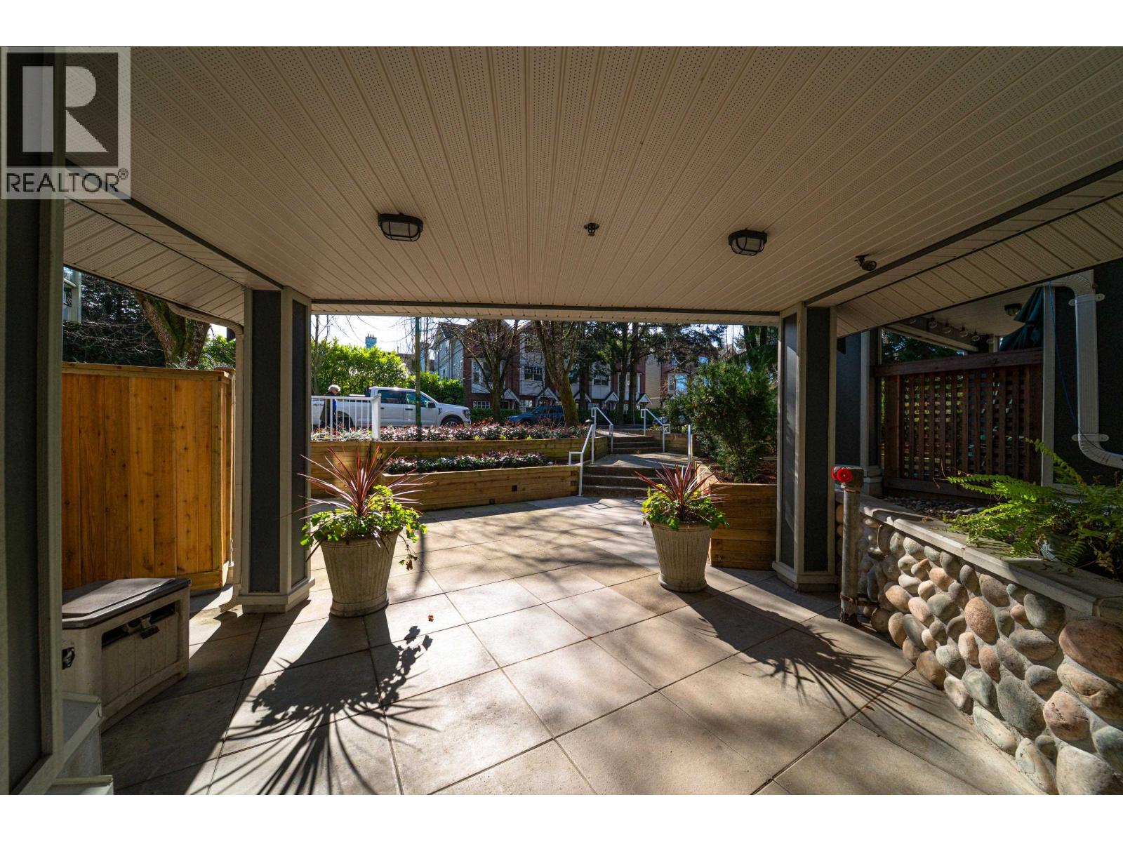 Ph3 865 W 15 Avenue, Vancouver, British Columbia  V5Z 1R8 - Photo 3 - R3095733