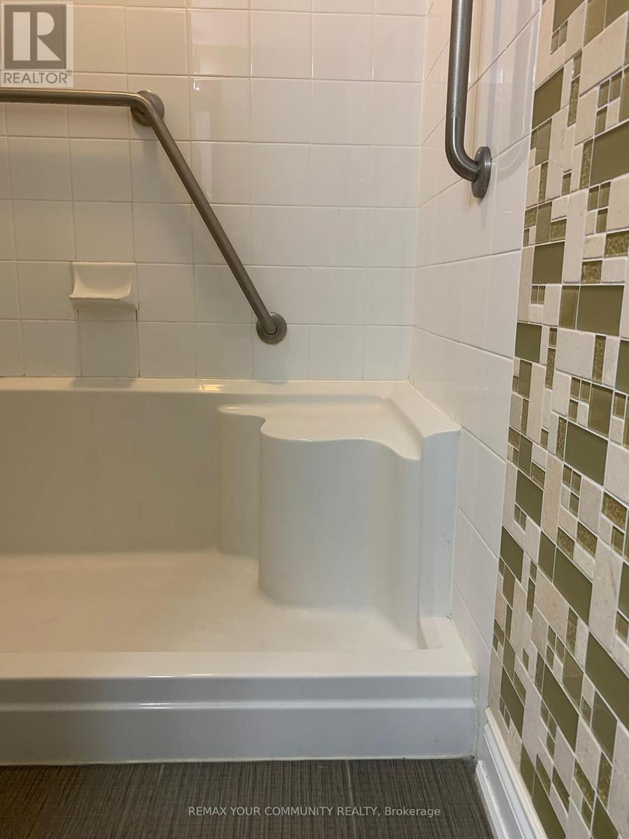 A1020 - 11211 Yonge Street, Richmond Hill, Ontario  L4S 0E9 - Photo 13 - N12845516