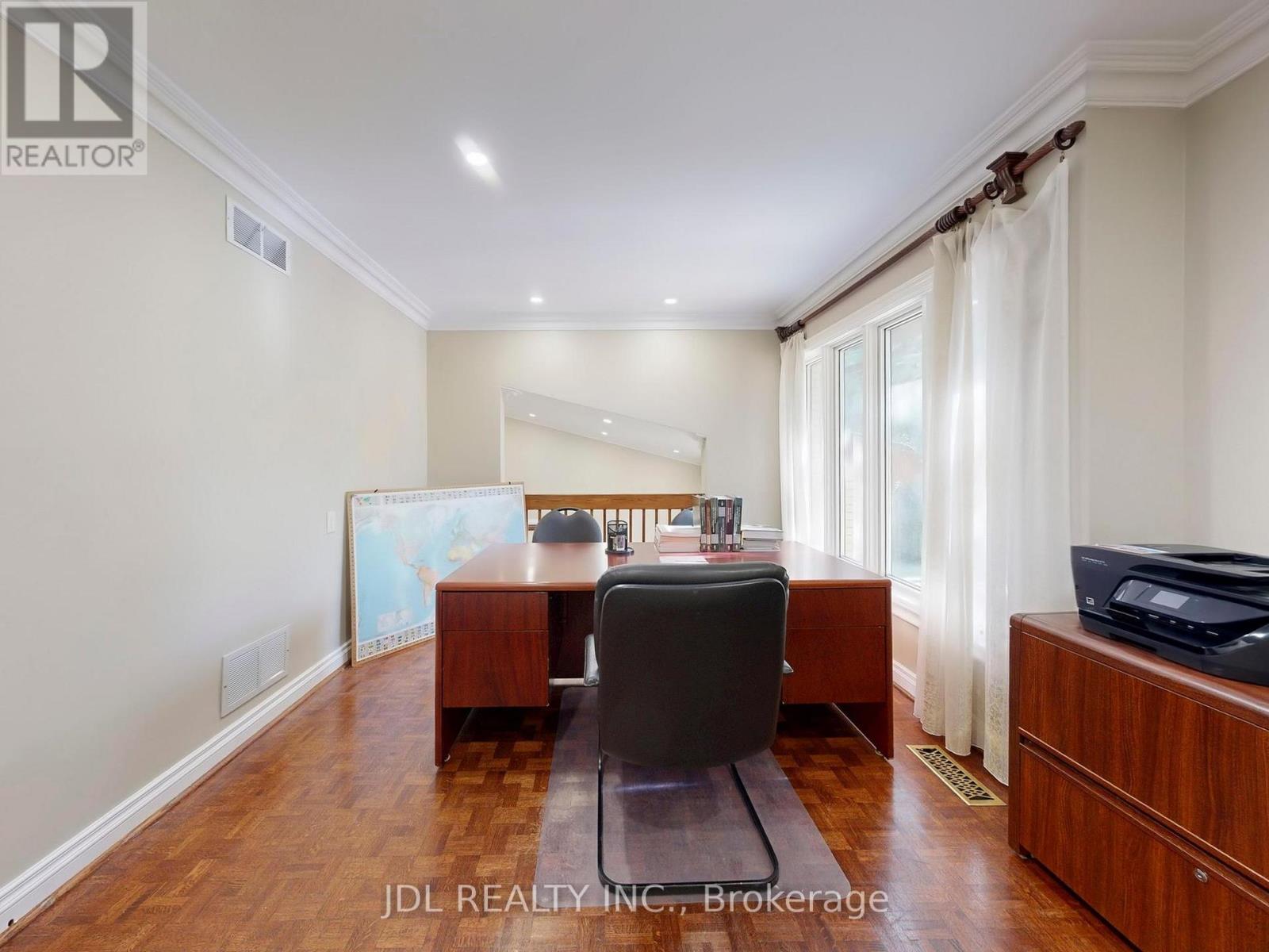 11 Moodie Drive, Richmond Hill, Ontario  L4C 8C9 - Photo 19 - N12845524