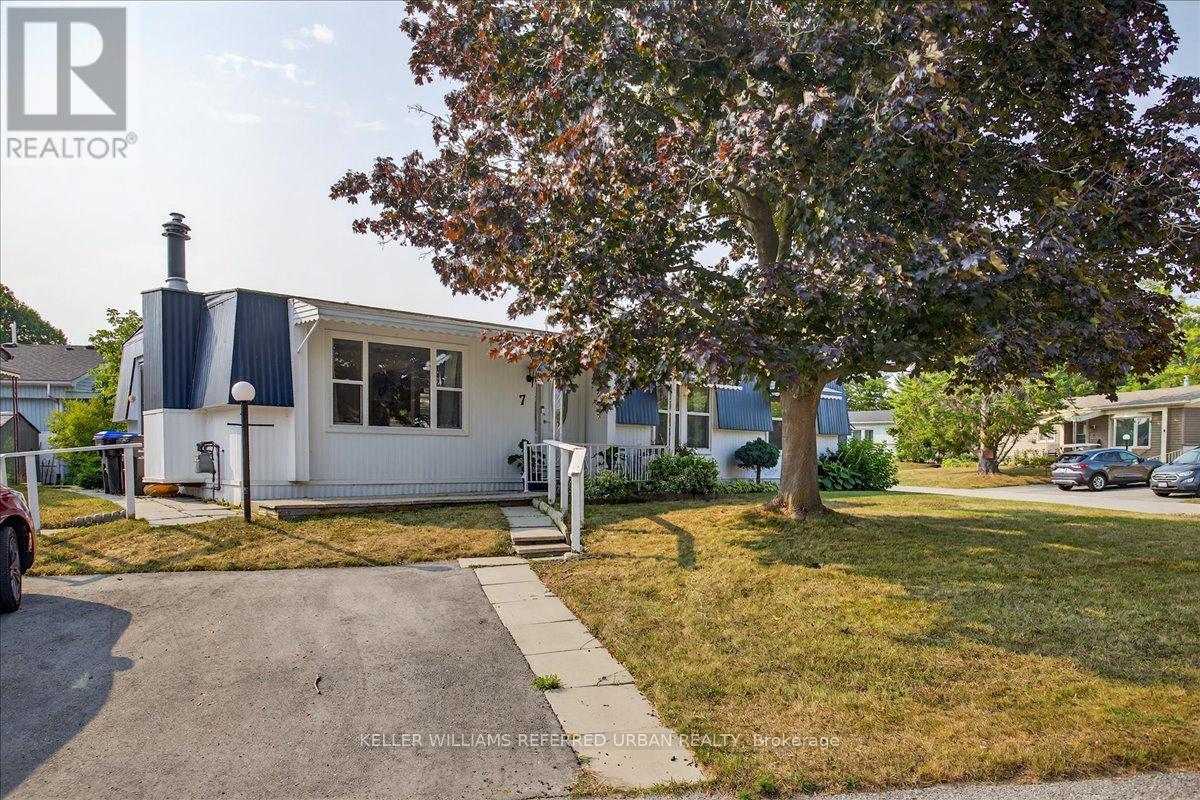 7 SUNSET DRIVE, Innisfil, Ontario