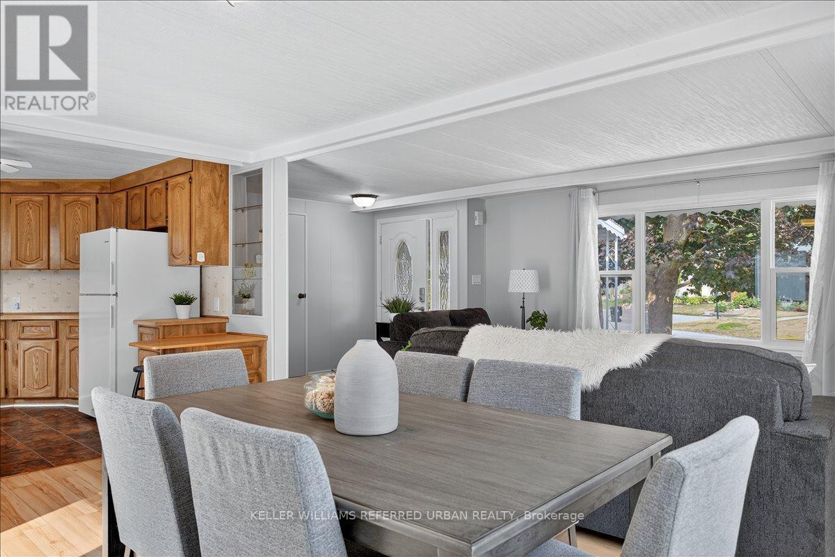 7 Sunset Drive, Innisfil, Ontario  L9S 0R7 - Photo 22 - N12845572