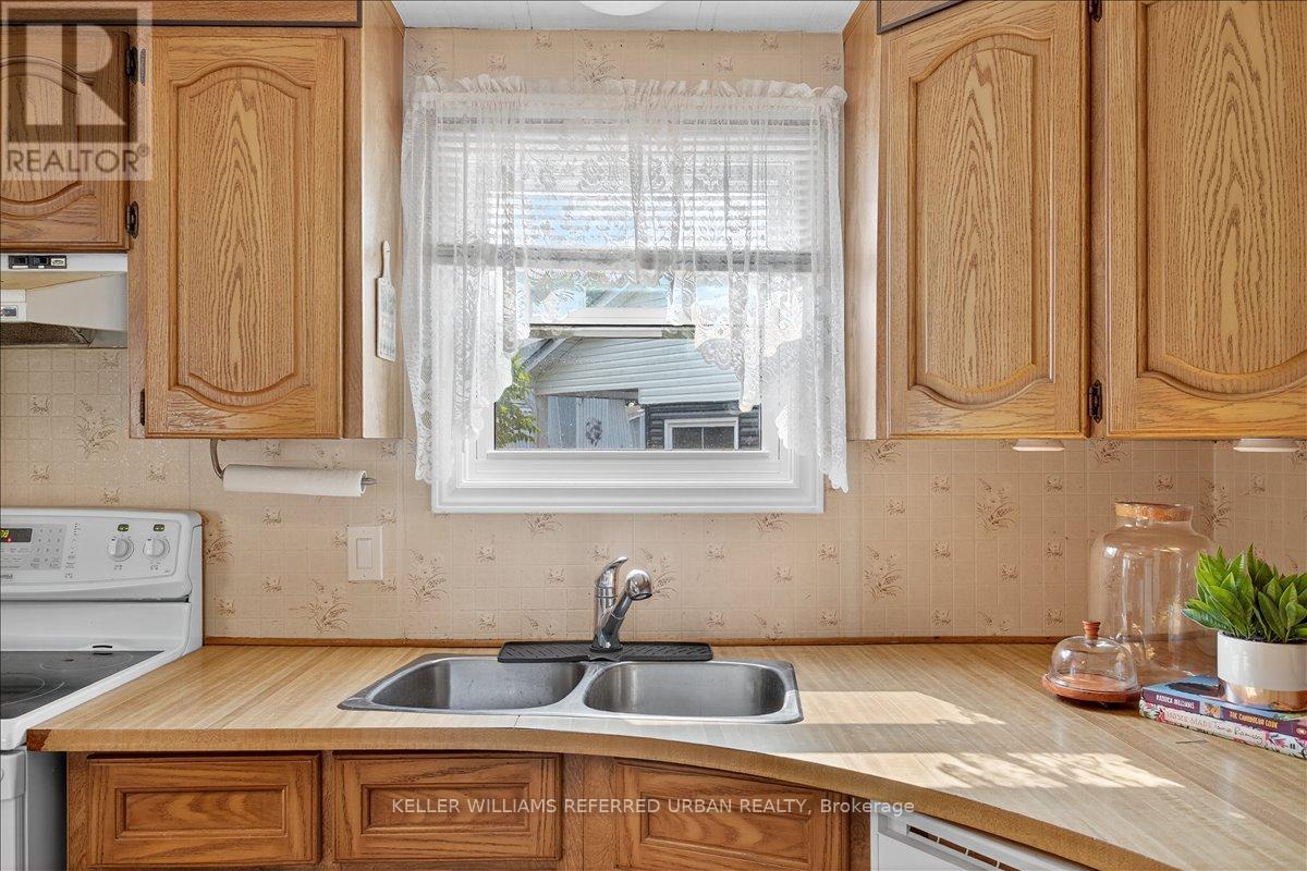 7 Sunset Drive, Innisfil, Ontario  L9S 0R7 - Photo 32 - N12845572