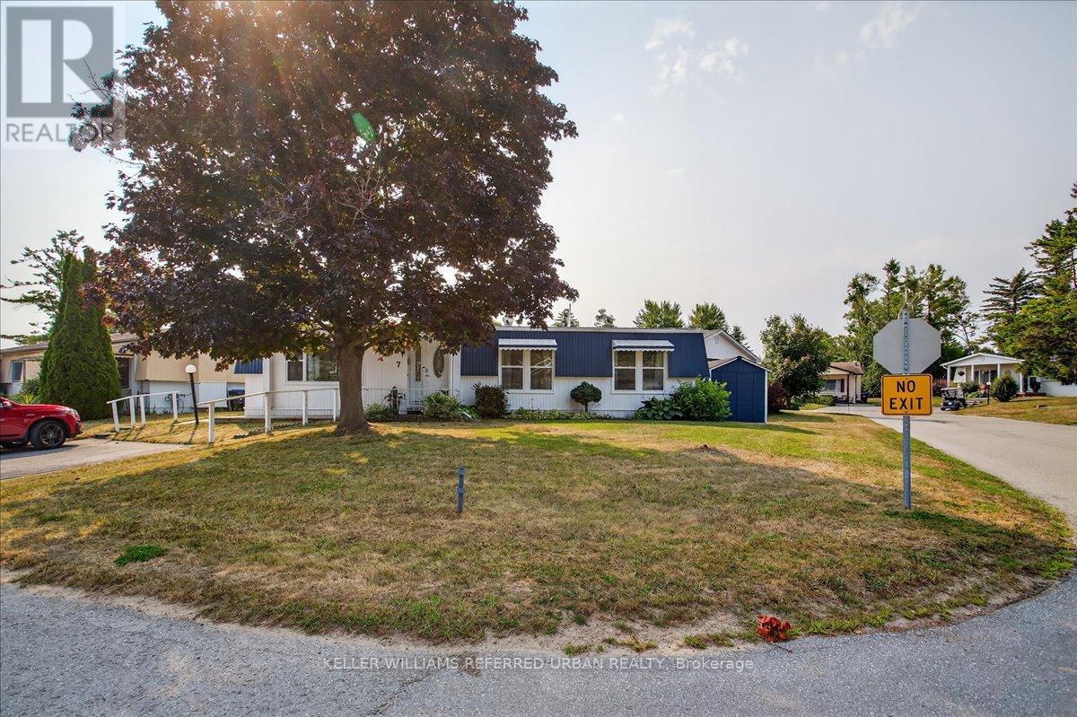7 Sunset Drive, Innisfil, Ontario  L9S 0R7 - Photo 4 - N12845572