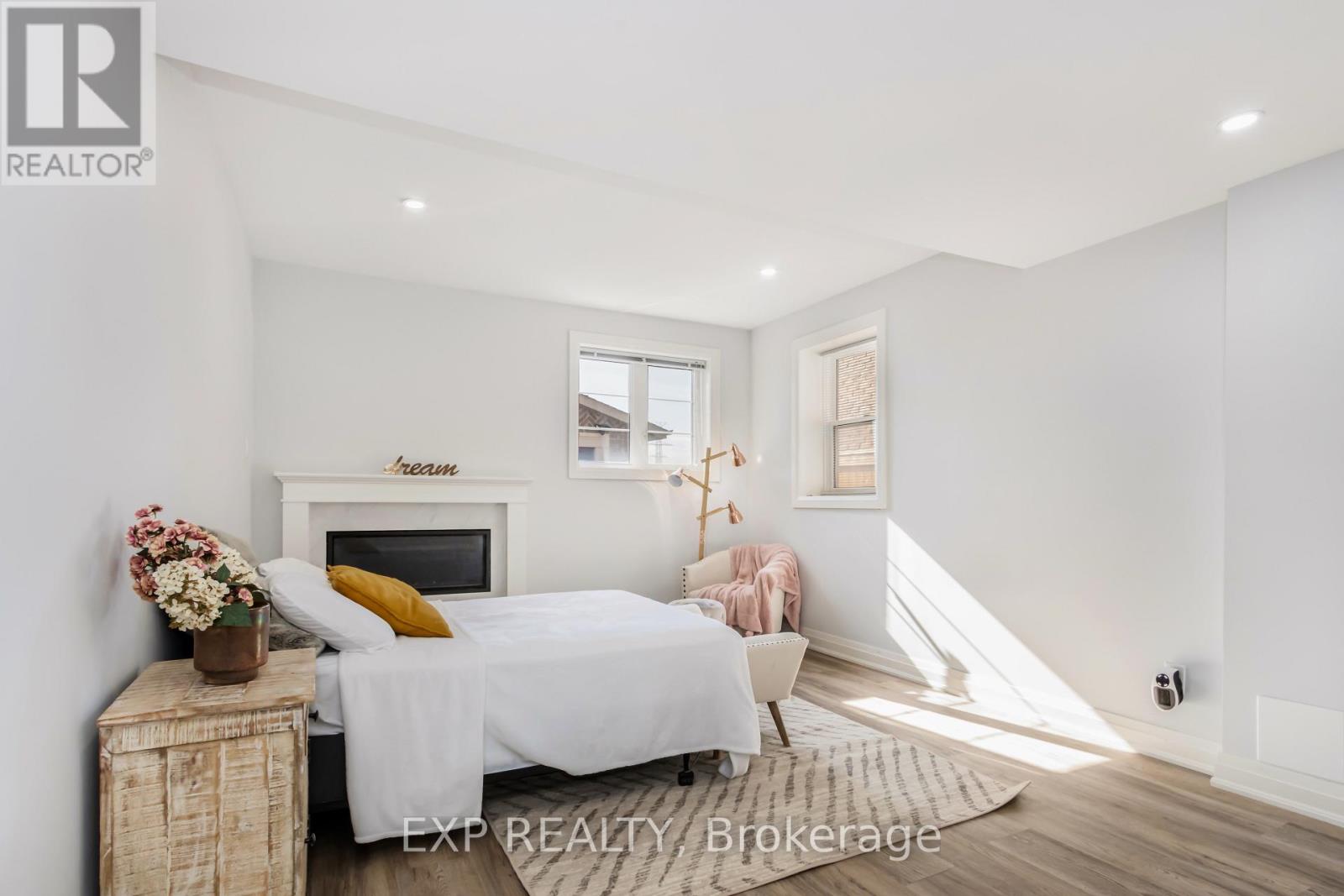 21 Lacrosse Trail, Vaughan, Ontario  L4H 4S7 - Photo 13 - N12845722